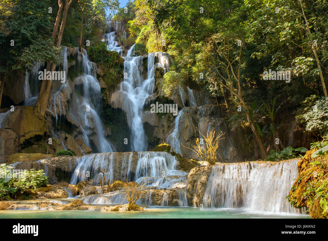 Cascades de Kuang Si, Luang Phrabang, Laos. Banque D'Images