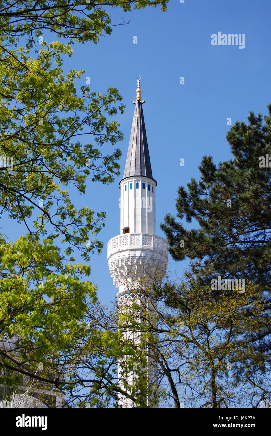 Minaret de sehitlik camii berlin Banque D'Images