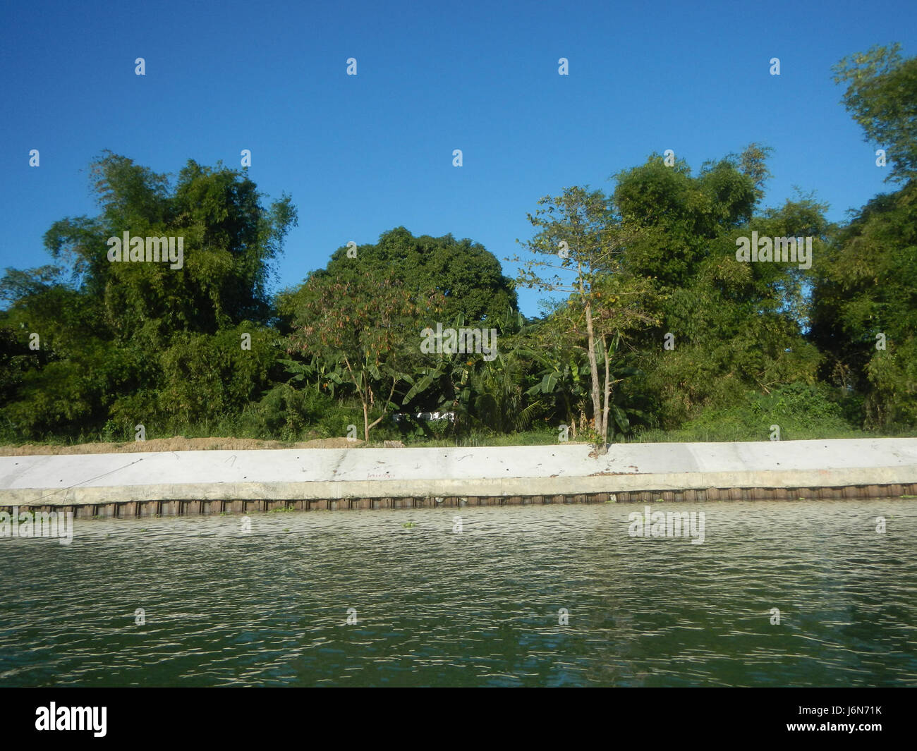 09541 Rives Pulilan Plaridel Bulacan 25 construction d'enrochement Banque D'Images