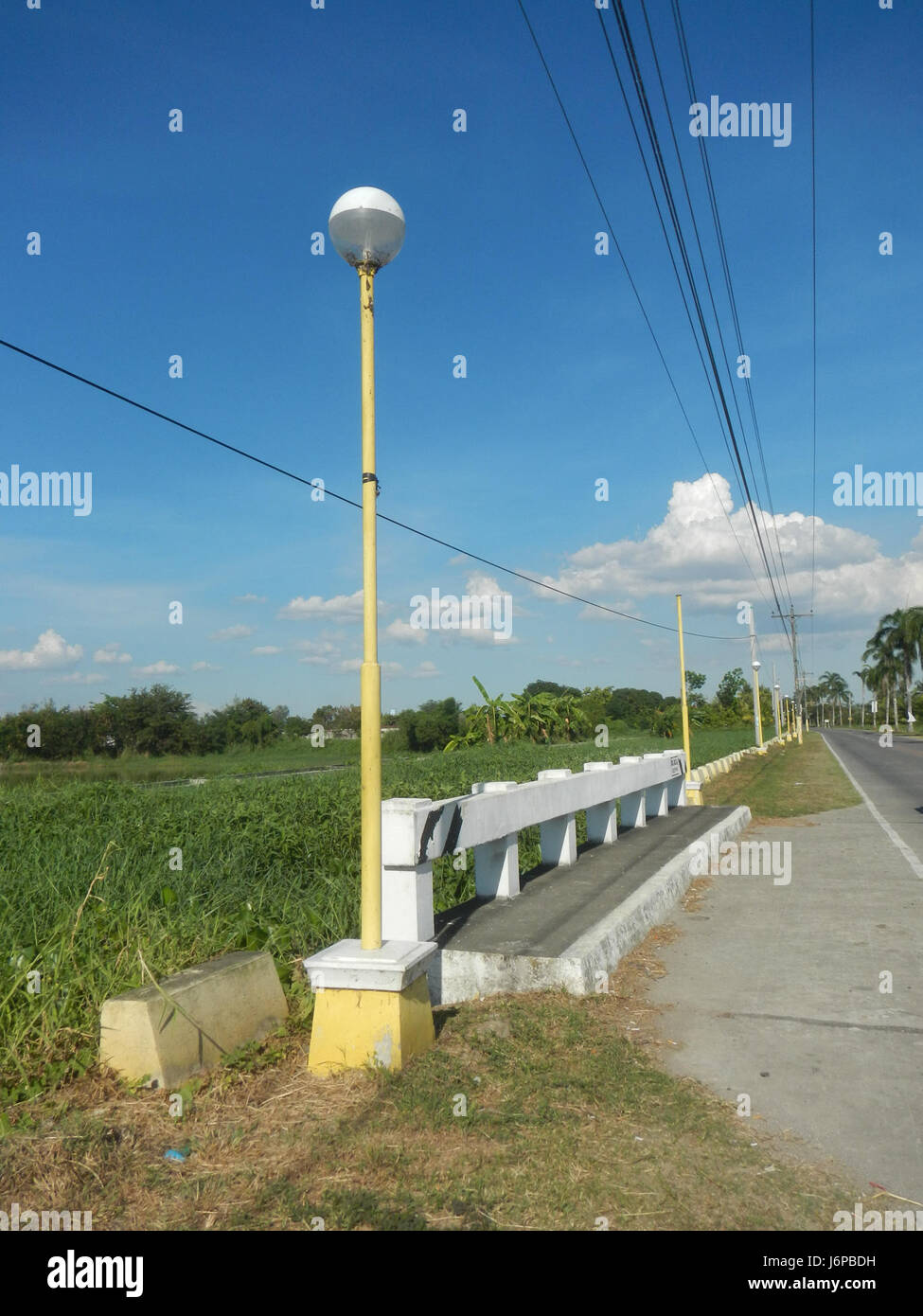 09353 Candaba Infirmerie municipale Route Nationale Dalot en Pansul Pasig Pampanga 35 Banque D'Images