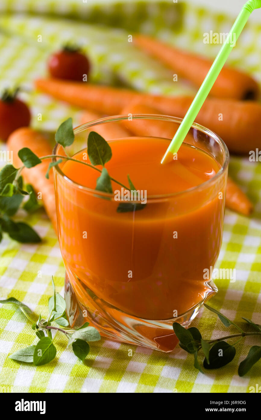 Vitamines Vitamines jus diète végétarienne carotte macro macro close-up admission Banque D'Images