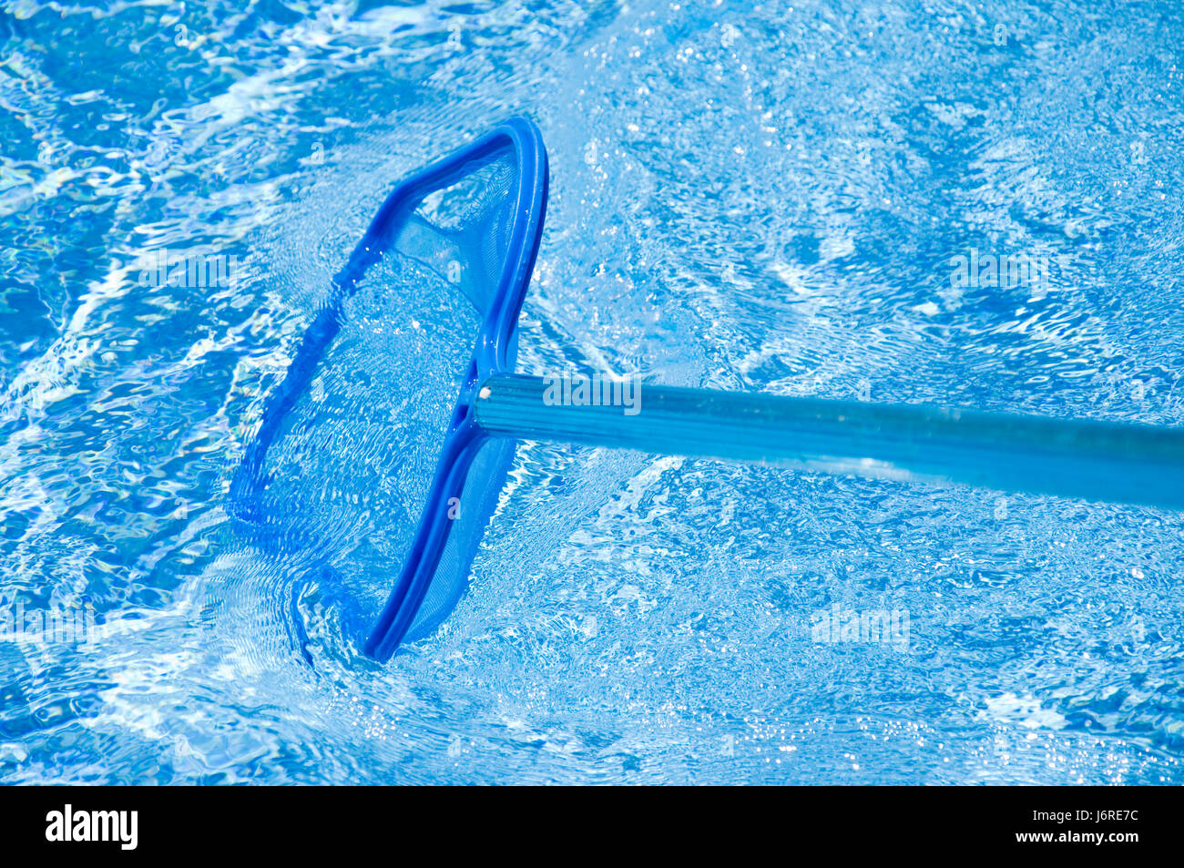 Piscine bleu nettoyer nettoyage nettoyage ethnique maison de vacances locations de vacances vacances Banque D'Images Piscine bleu nettoyer nettoyage nettoyage ethnique maison de vacances locations de vacances vacances Banque D'Images