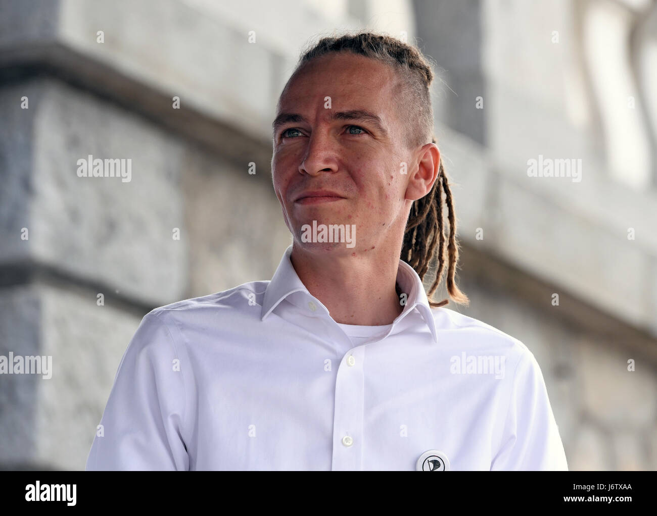 Prague, République tchèque. 22 mai, 2017. Le président du Parti Pirate tchèque et de la Bohême centrale leader élection Ivan Bartos lance la campagne électorale à Prague, République tchèque, le 22 mai 2017. Credit : Katerina Sulova/CTK Photo/Alamy Live News Banque D'Images