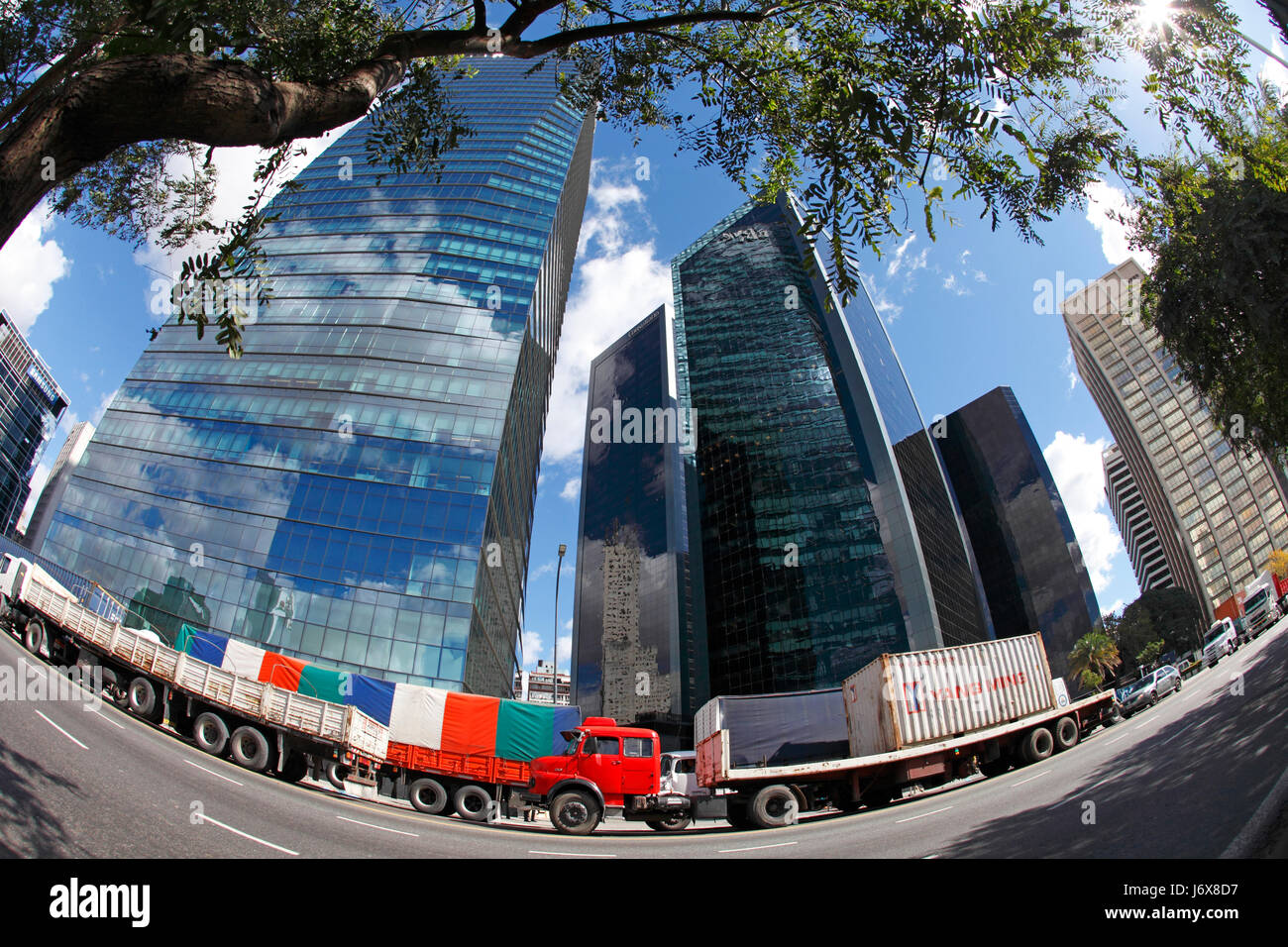 Centre-ville de Buenos Aires, la rénovation urbaine et de la régénération dans l'ancien projet quartier des docks. Banque D'Images