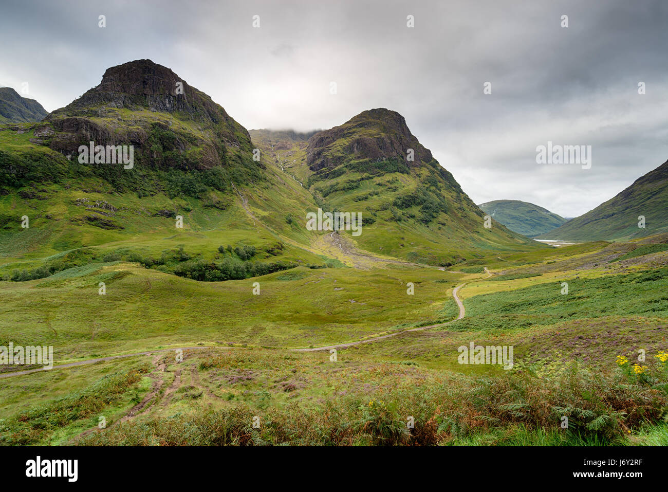 Le vert des montagnes à Glencoe dans les Highlands écossais Banque D'Images