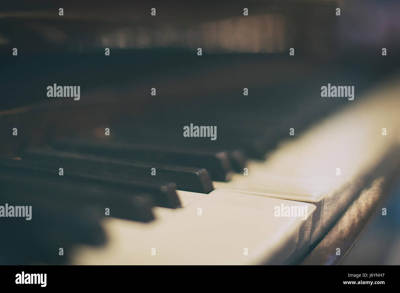 Close-up of piano keys Banque D'Images