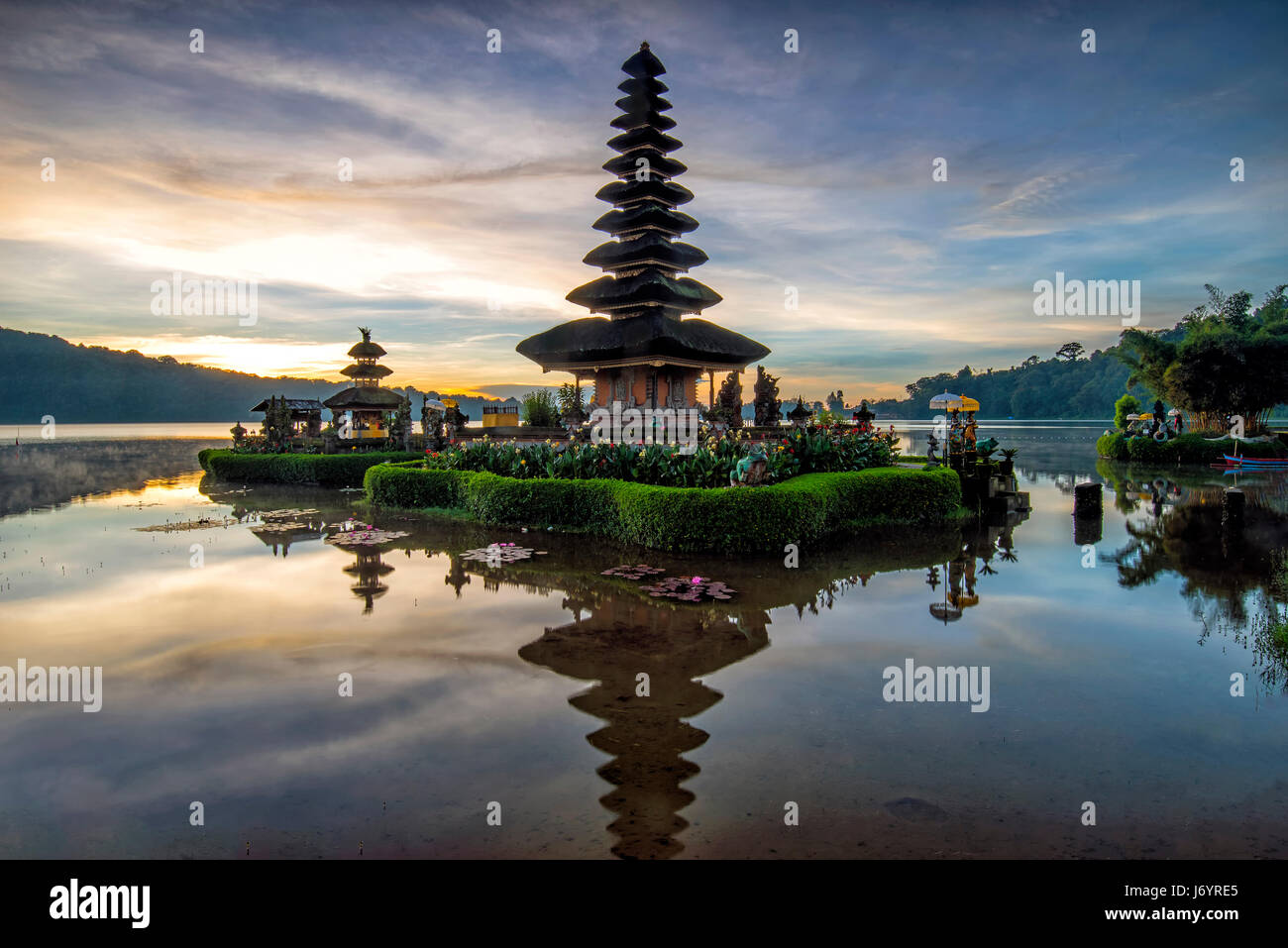 Pura Ulun Danu Beratan, Bali, Indonésie Banque D'Images