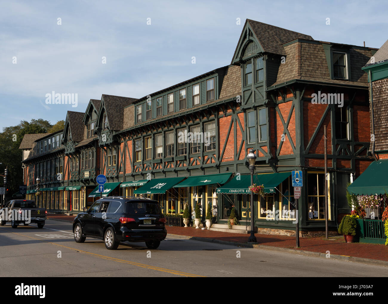 Le quartier commerçant de l'Avenue Bellevue à Newport, Rhode Island, Banque D'Images