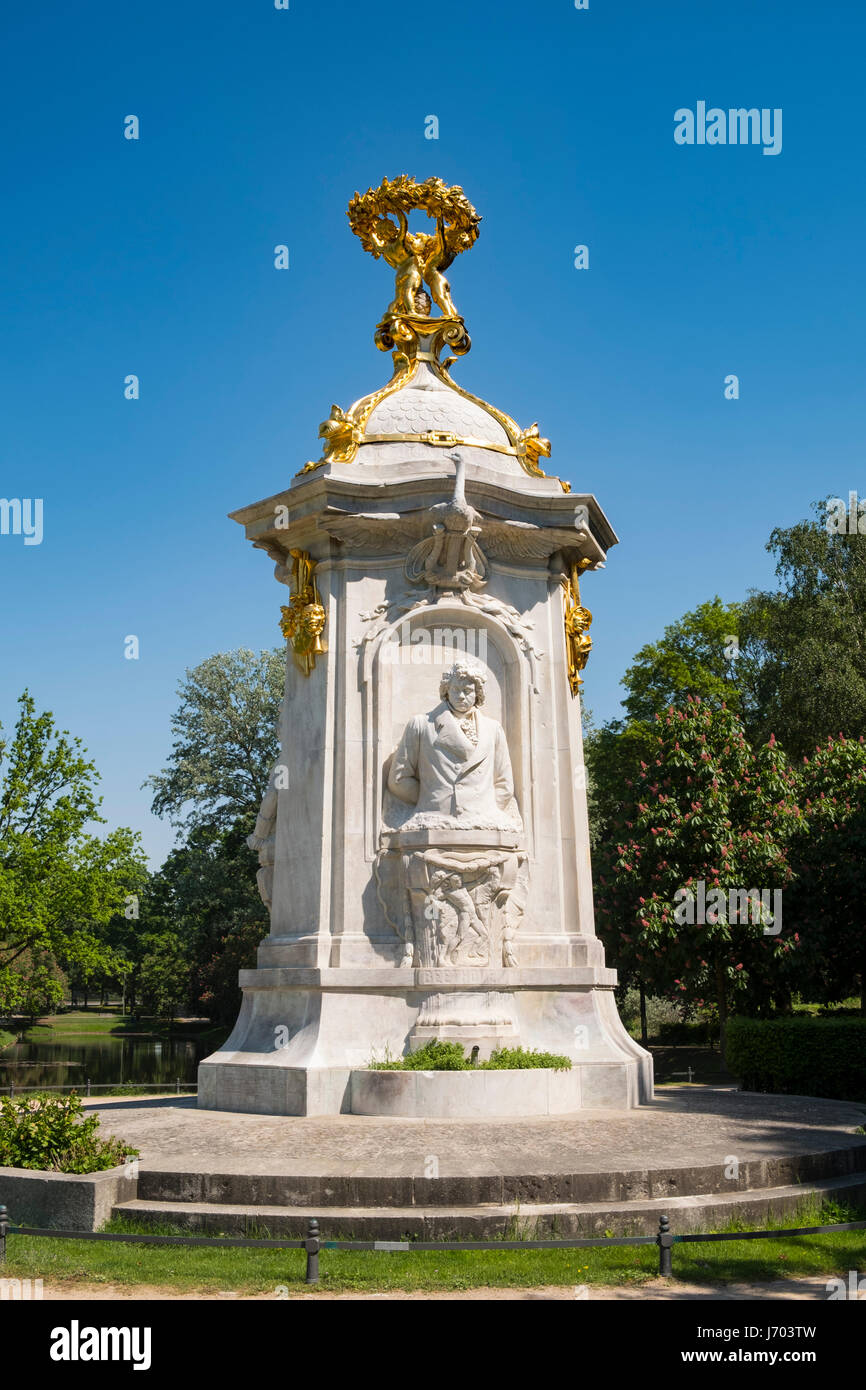 Beethoven-Haydn-Monument Mozart dans parc de Tiergarten à Berlin, Allemagne Banque D'Images