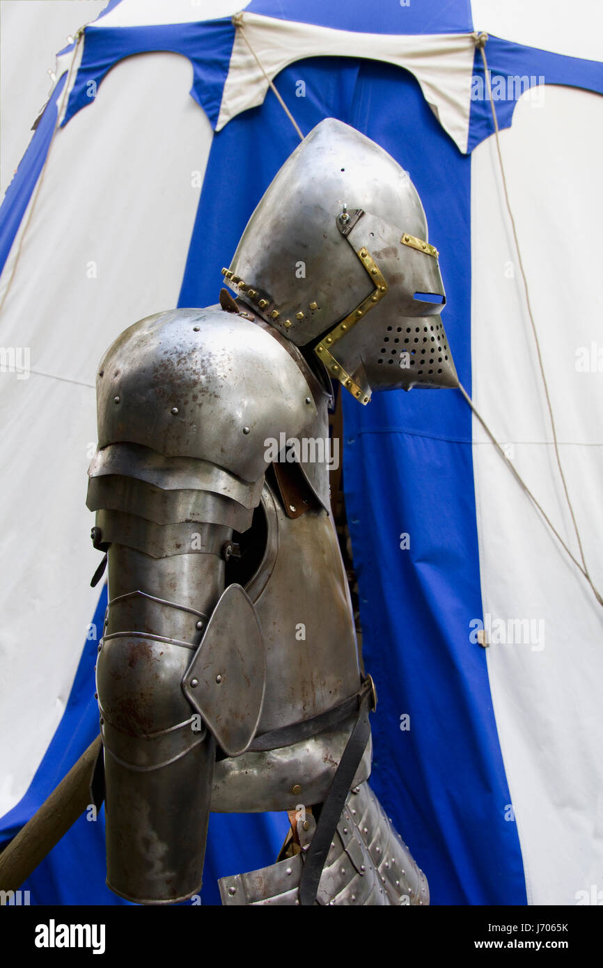 Armor sécurité protection armor tente rstung ritter mittelalter helm krieger Banque D'Images