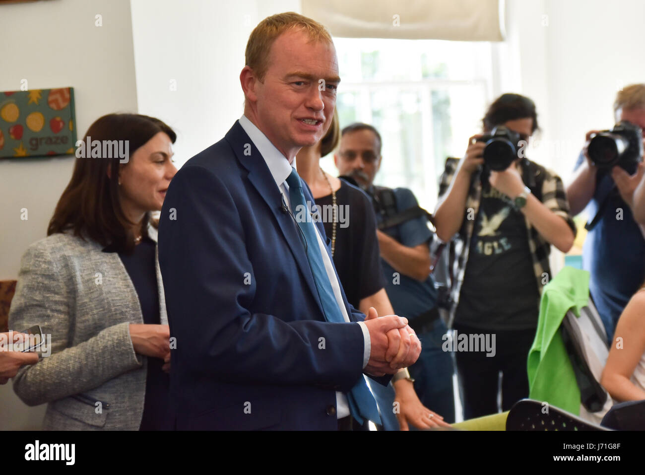 Richmond, London, UK. 22 mai 2017. Tim Farron et Vince Cable visiter broutent AC à Richmond au sud de Londres. Crédit : Matthieu Chattle/Alamy Live News Banque D'Images