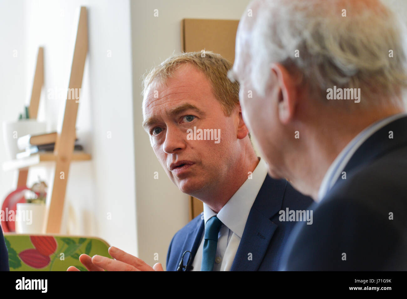 Richmond, London, UK. 22 mai 2017. Tim Farron et Vince Cable visiter broutent AC à Richmond au sud de Londres. Crédit : Matthieu Chattle/Alamy Live News Banque D'Images