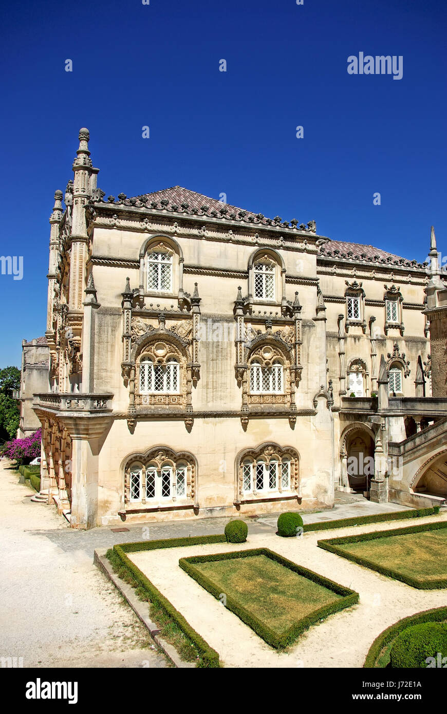 Les tours de l'hôtel de style architectural traditionnel de l'architecture de la construction Banque D'Images