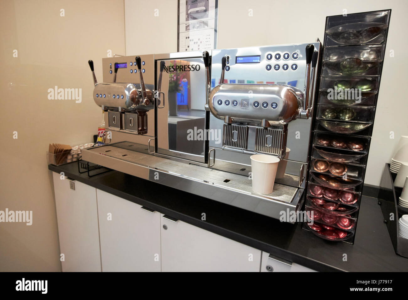 Sguila Nespresso machine à café bureau brewer Washington DC USA Banque D'Images