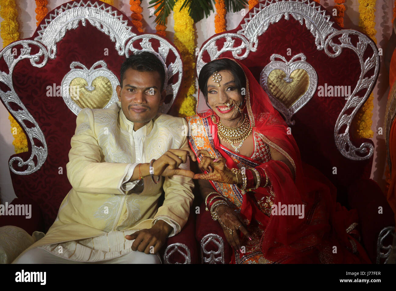 Lalita Bansi & son mariage marié Rahul Kumar a tenu le 23 mai 2017 à Mumbai, Inde. Credit : Chirag Wakaskar/Alamy Live News Banque D'Images