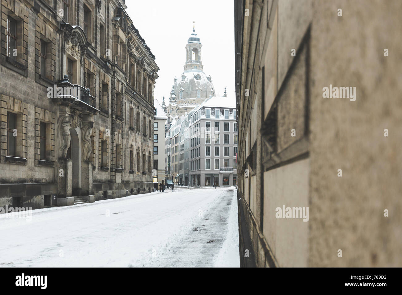 Allemagne, Dresden, Dresde vue d'église Frauenkirche en hiver Banque D'Images