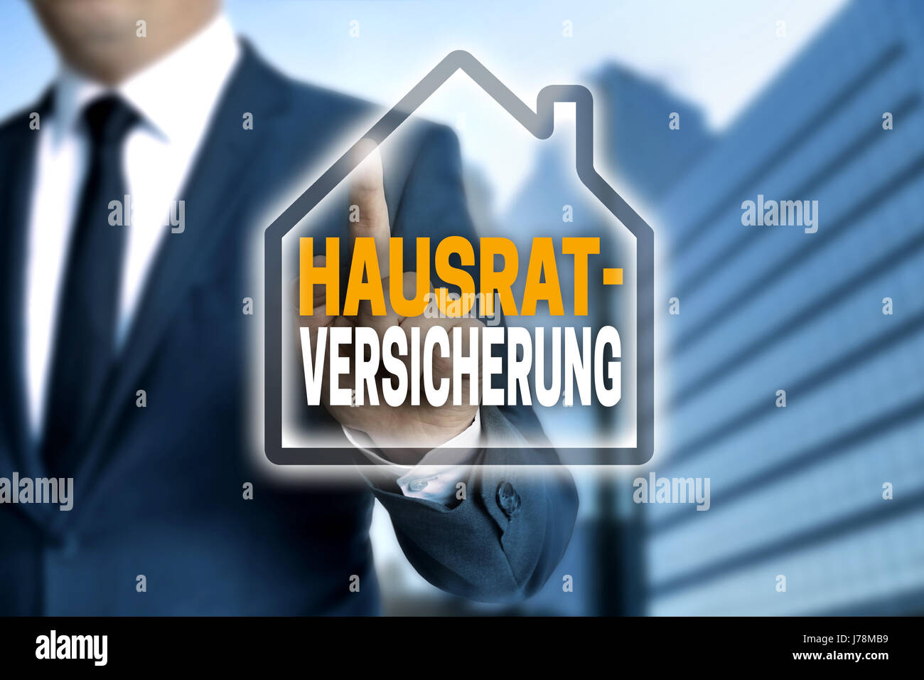 (Hausratversicherung en allemand l'assurance ménage) écran tactile est exploité par un homme d'affaires. Banque D'Images