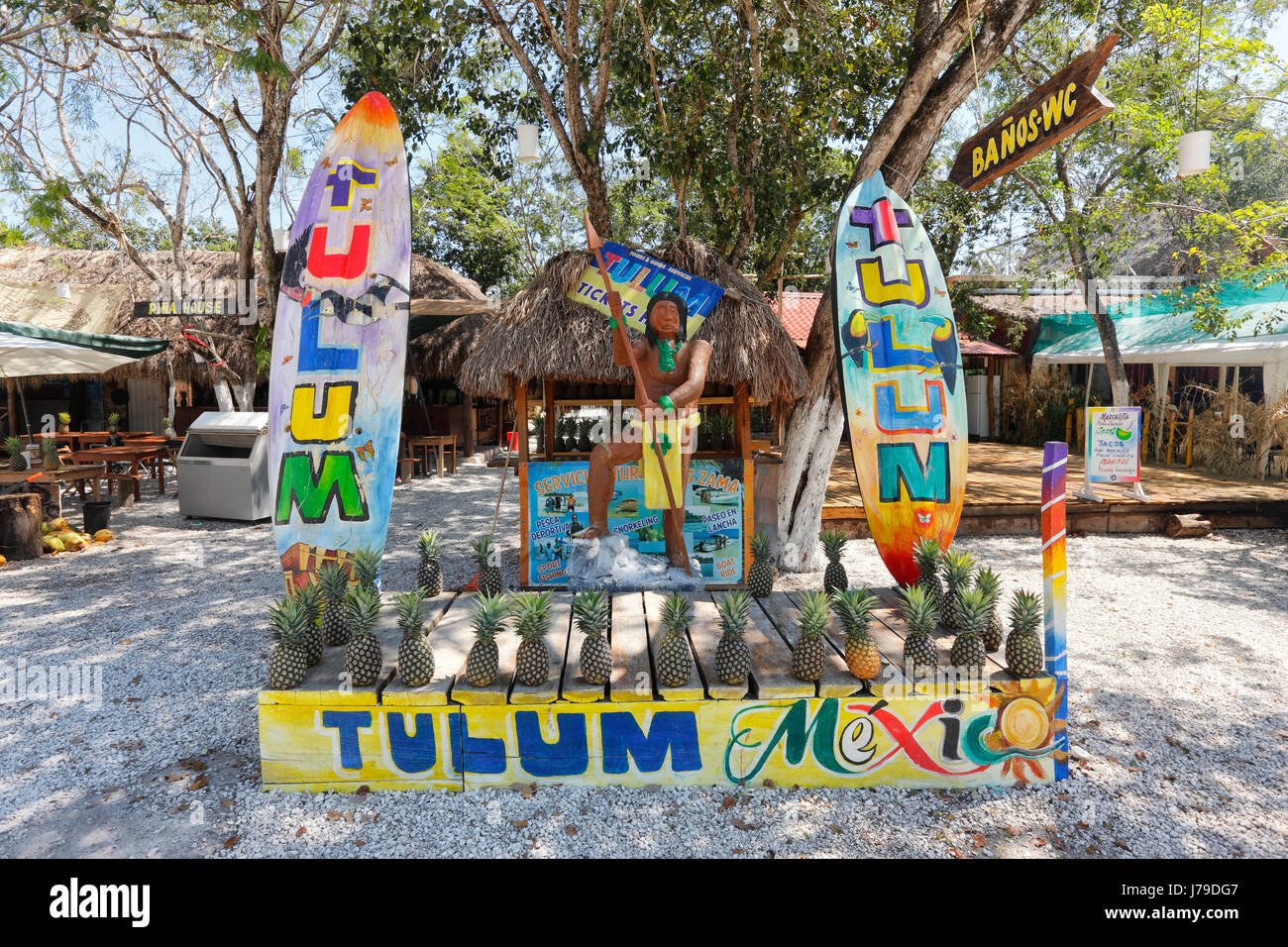 Statue Indan sur l'entrée de Tulum Mexico Banque D'Images