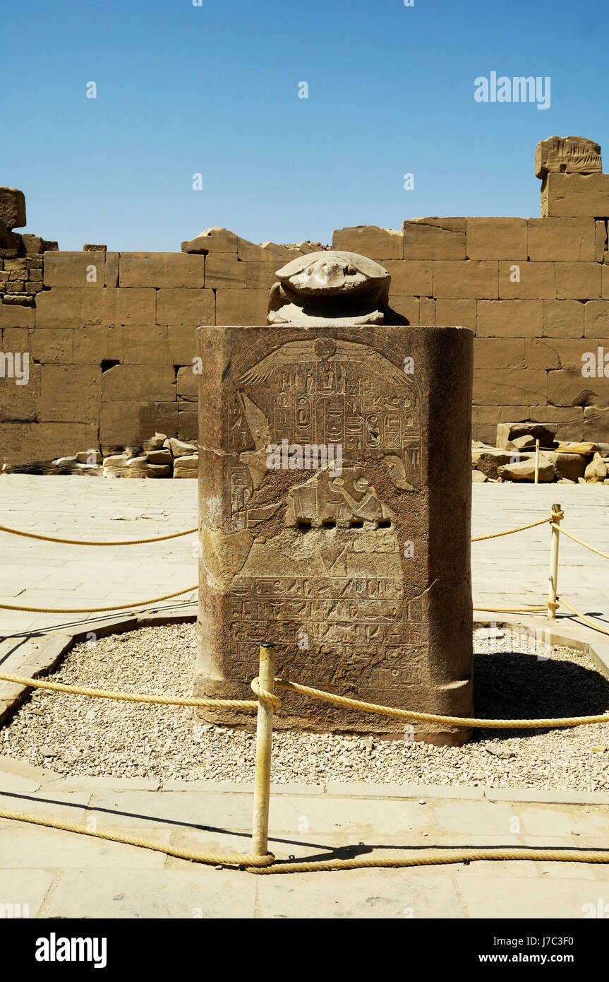 Statue de skarabus glcksbringer gypten ausgrabung afrika sable symbole skarabus Banque D'Images