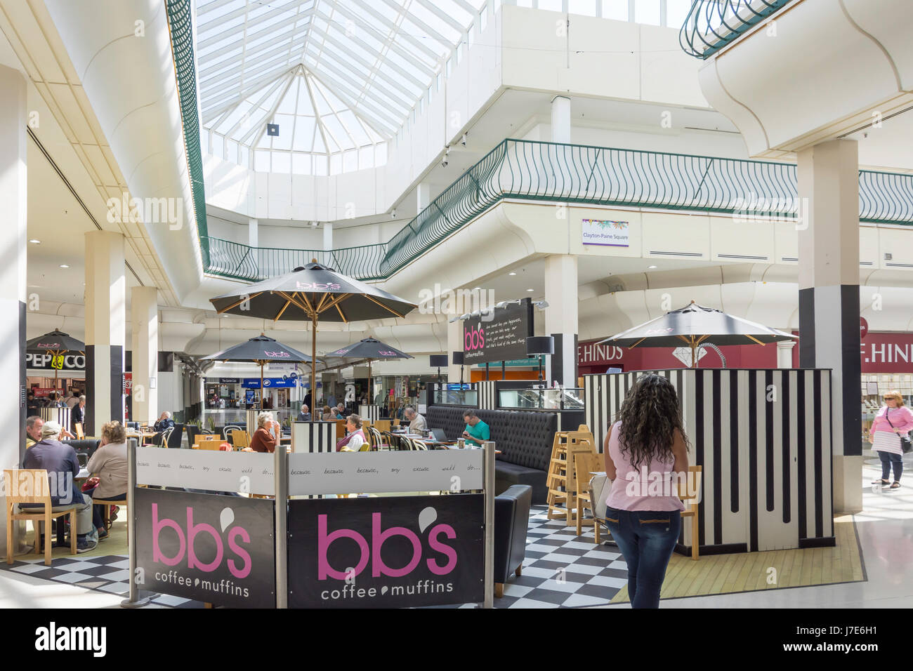 Souverain de l'atrium intérieur Shopping Centre, Christchurch Road, Boscombe, Bournemouth, Dorset, England, United Kingdom Banque D'Images
