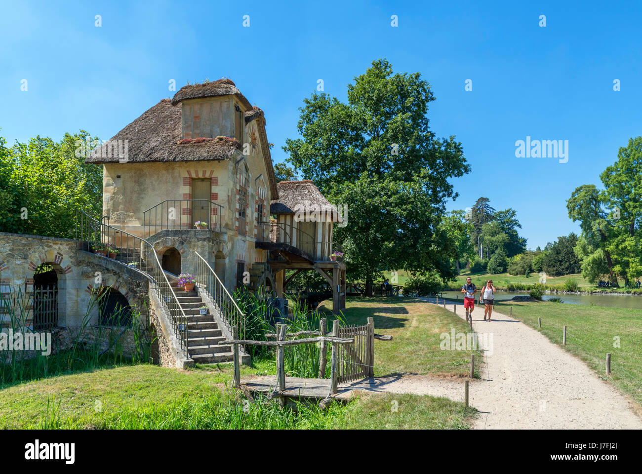 Moulin Moulin à Eau Dans Le Hameau De La Reine Hameau De