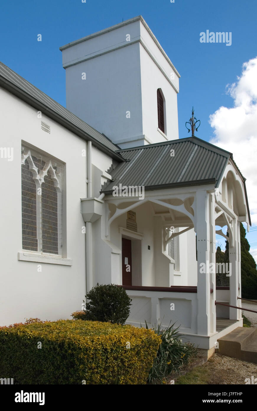 Religion église arbre arbres arbustes australie clocher style de construction Banque D'Images