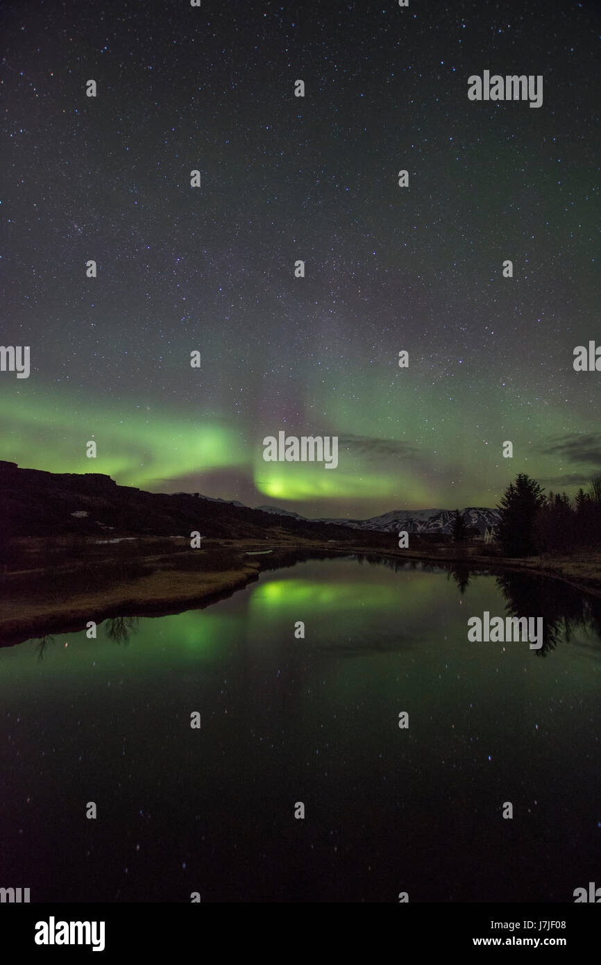 Northern Lights (Aurore boréale) - Parc national de Þingvellir, Islande Banque D'Images