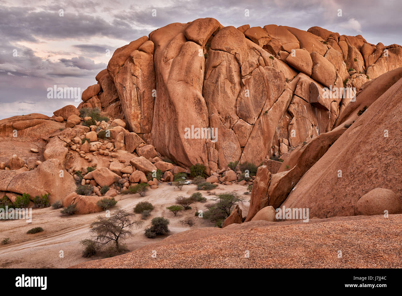 Spitzkoppe, paysage de montagne, les roches de granit Matterhorn de Namibie, Namibie, Afrique Banque D'Images