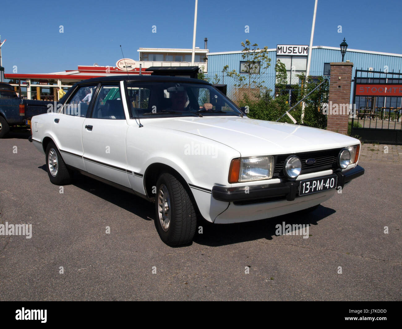 Ford taunus 1977