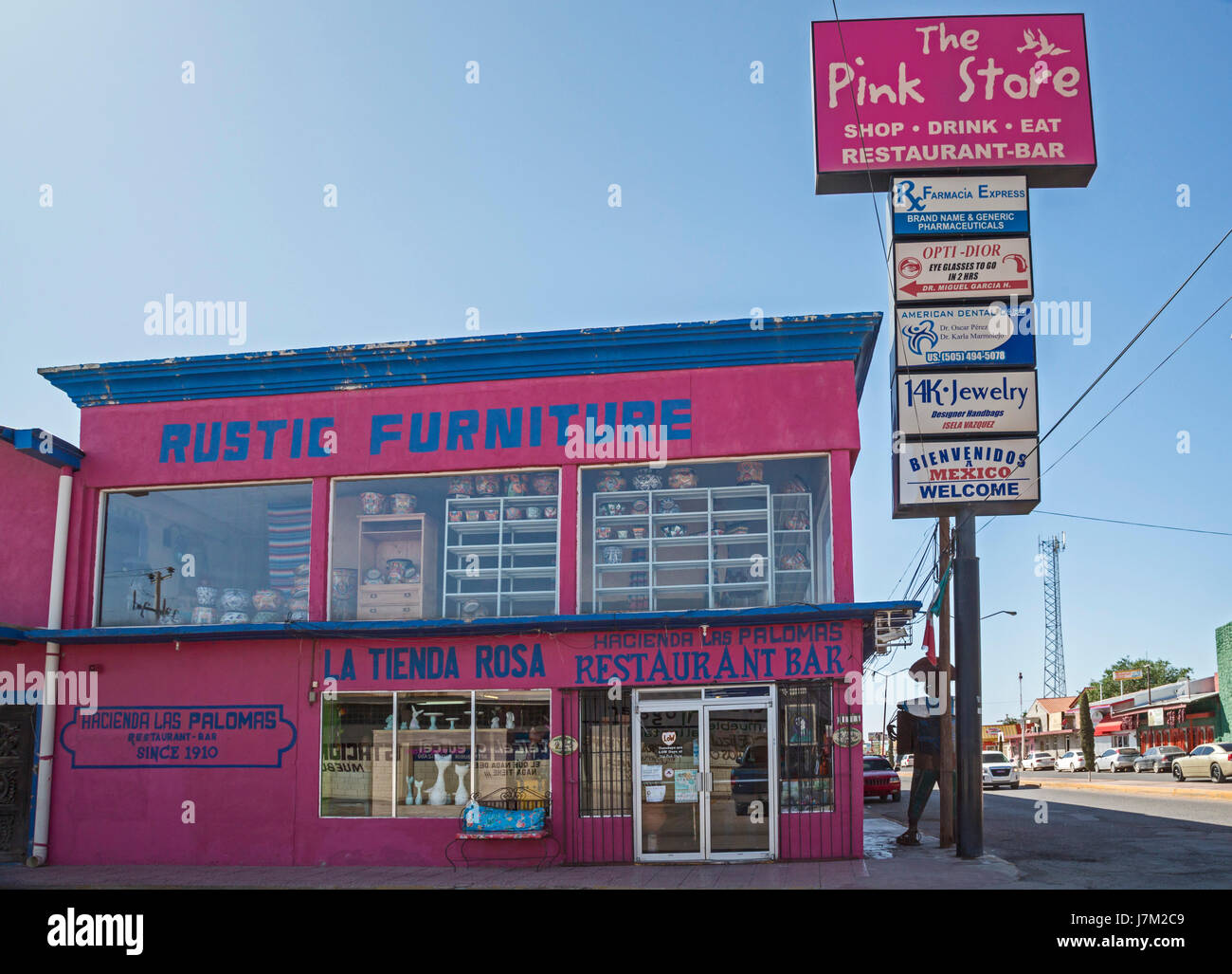 Palomas, Chihuahua, Mexique - La Rose Store, un magasin et restaurant traiteur pour les touristes, en face de la frontière de Columbus, Nouveau Mexique. Banque D'Images