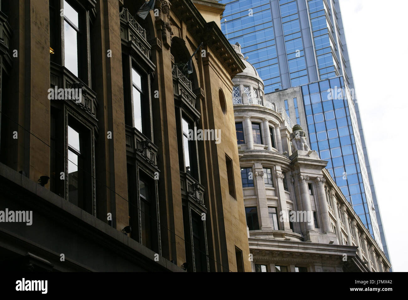 Une image horodatée prise le 17 octobre 2011, à 09 :26 :45, capturant une scène sur la Calle Reconquista à Buenos Aires, Argentine. Banque D'Images Une image horodatée prise le 17 octobre 2011, à 09 :26 :45, capturant une scène sur la Calle Reconquista à Buenos Aires, Argentine. Banque D'Images
