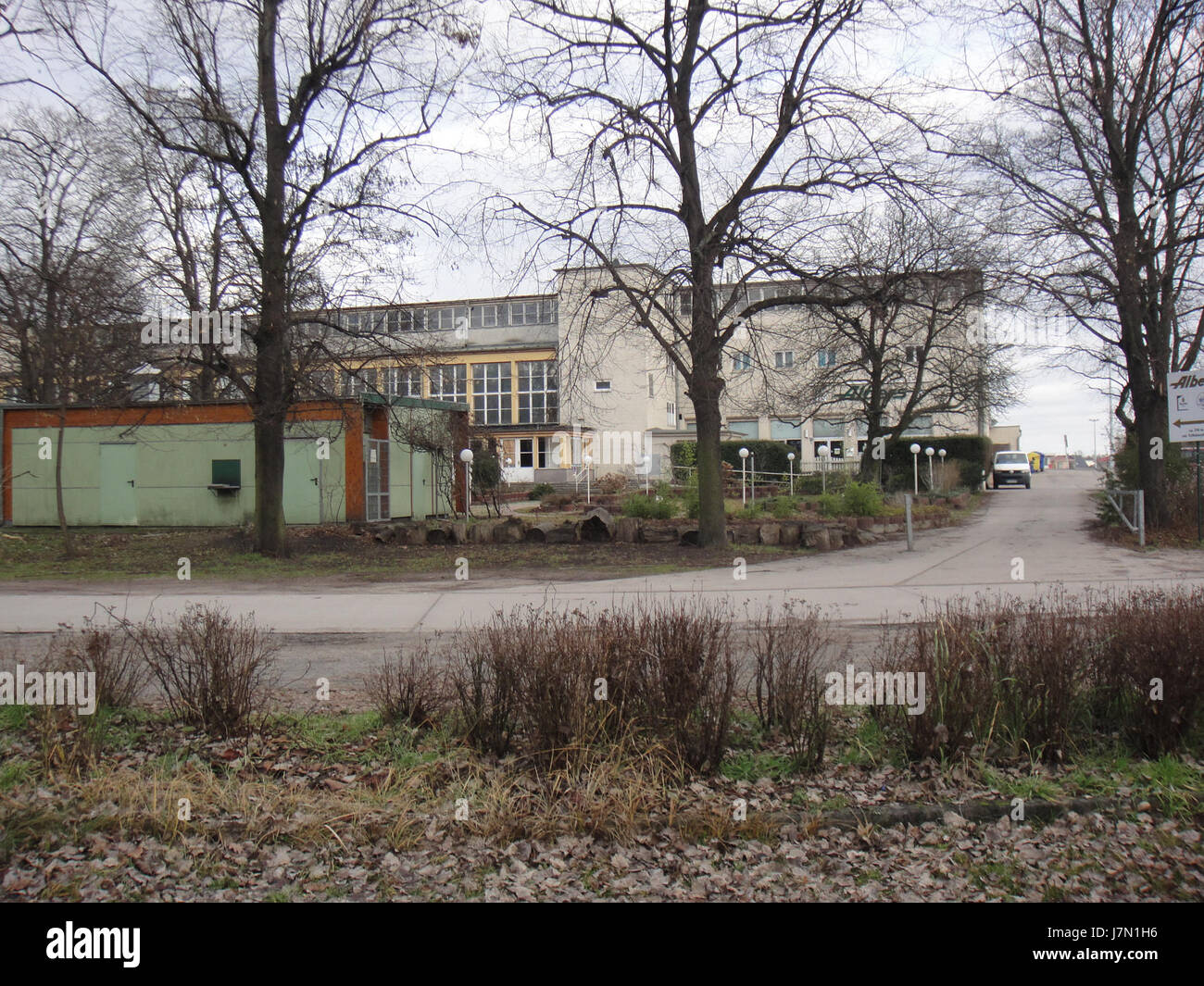 Cette image, prise le 28 décembre 2011, capture un moment dans le temps. La photographie, labellisée DSC04342, sert de cliché historique reflétant la vie quotidienne ou l'environnement pendant cette période. Banque D'Images