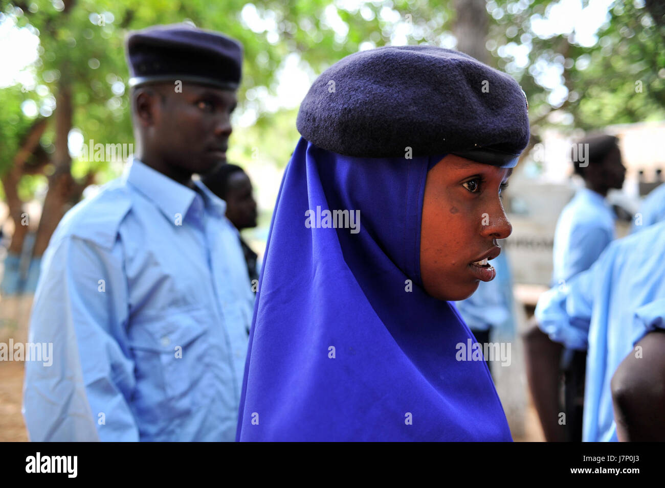Le document 2012 AMISOM police Handout I est un document lié aux efforts de maintien de la paix de l'Union africaine en Somalie, qui met en évidence le rôle des unités de police dans la stabilisation de la région. Banque D'Images