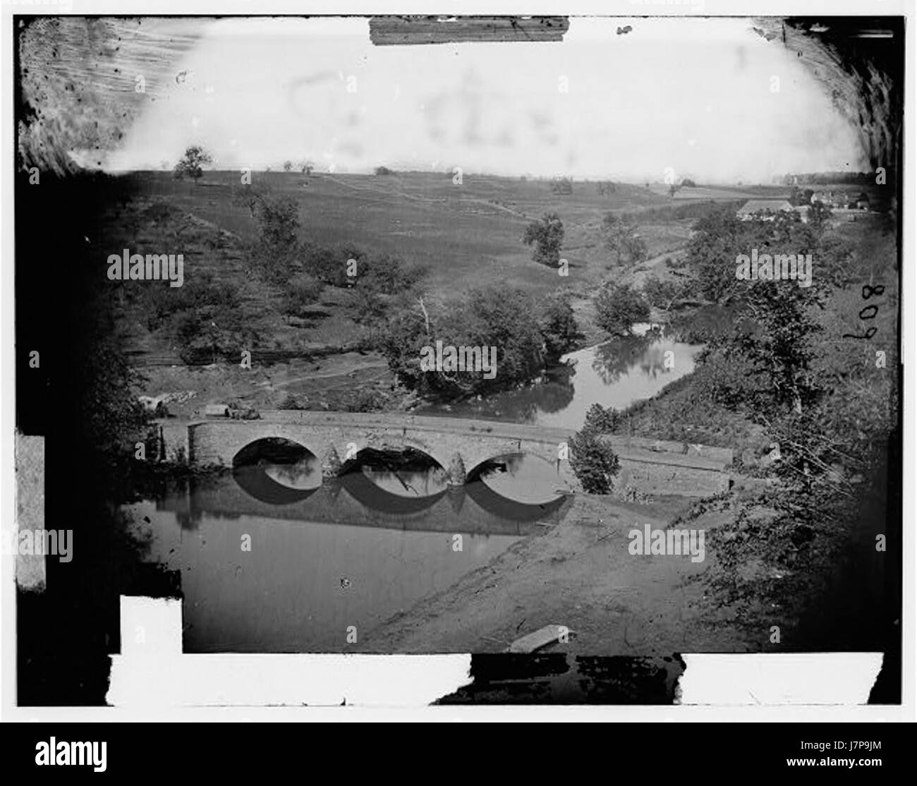 Une image du pont Burnside sur le champ de bataille national d'Antietam dans le Maryland, États-Unis, site d'une bataille importante de la guerre de Sécession en 1862. Banque D'Images