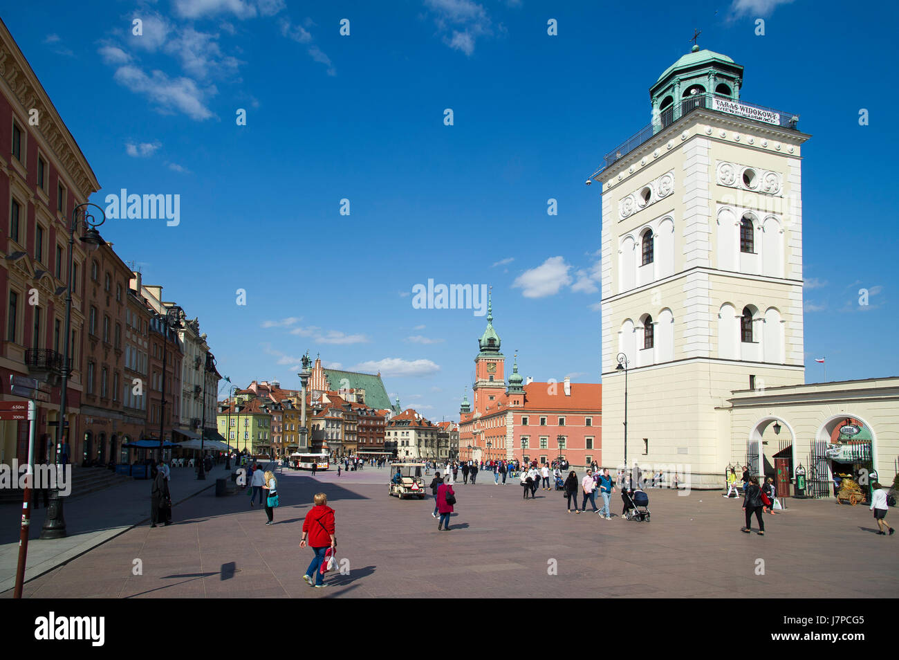 Place du Château (plac Zamkowy), le roi Zygmunt III Waza (Kolumna Zygmunta statue), consigner vos bagages St. John's, le Château Royal et l'église Sainte-Anne Bell Tower Banque D'Images