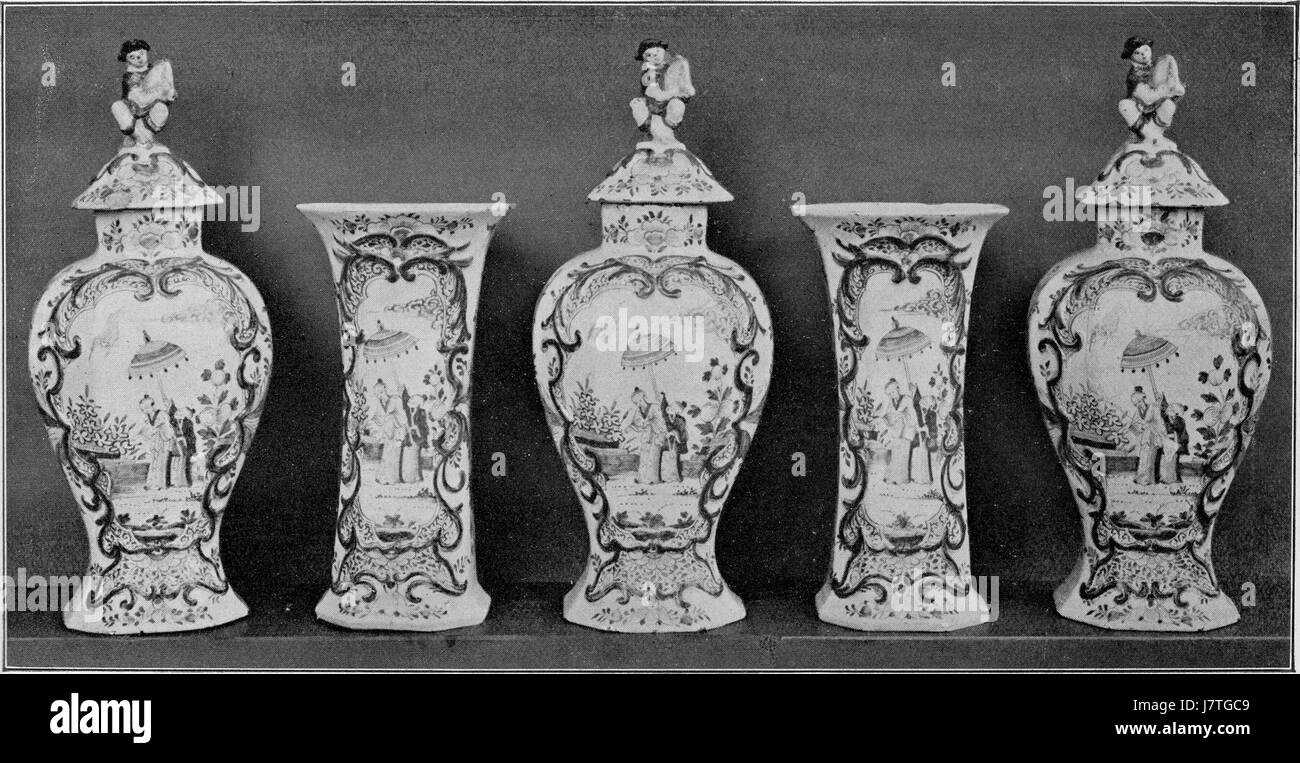 0109 Ensemble du Cabinet Banque D'Images