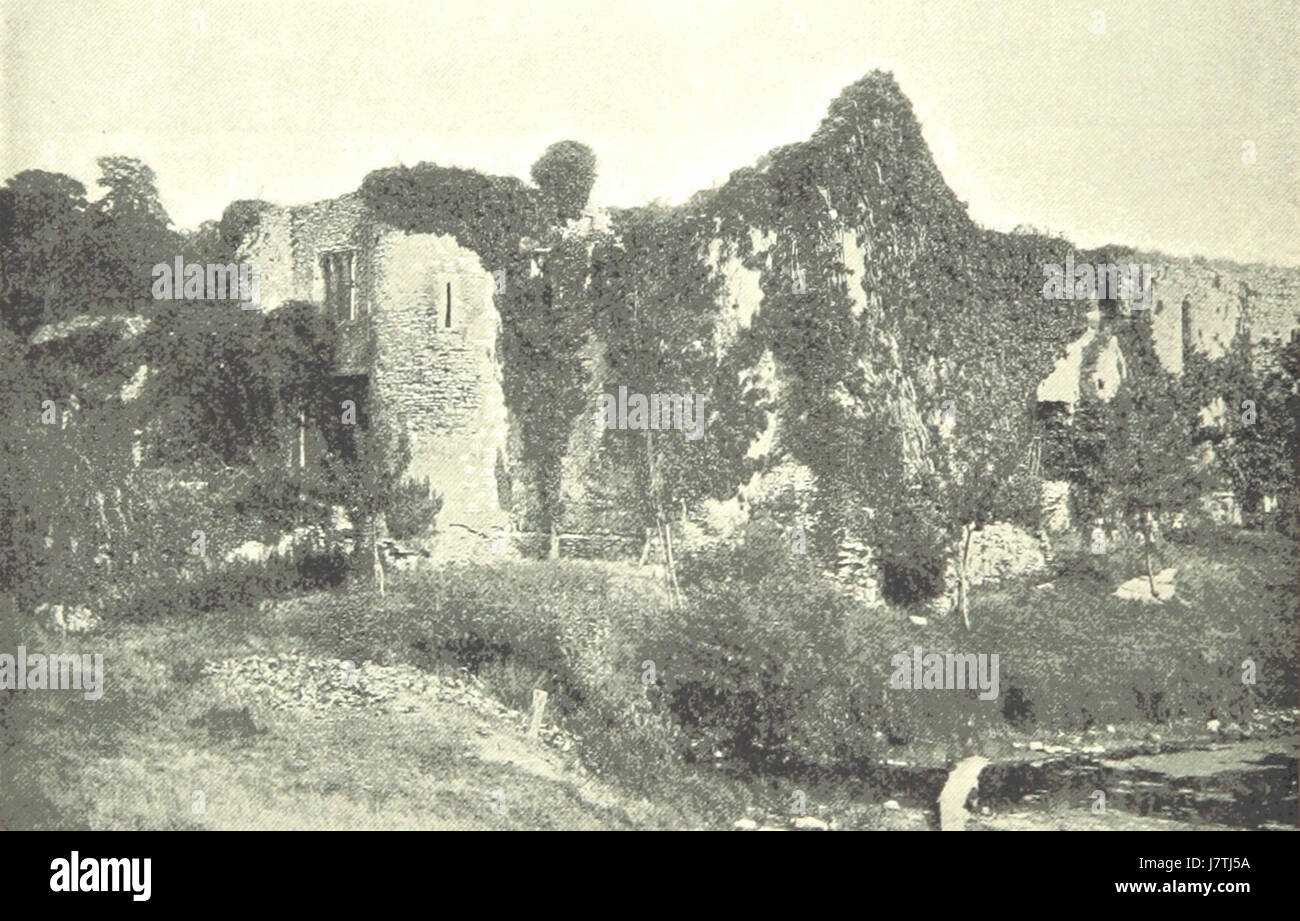 Le château d'Allington, construit en 1897, est une structure historique située dans le Kent, en Angleterre. C'est un exemple de l'architecture victorienne tardive et a une riche histoire, y compris servir de résidence privée et son association avec la noblesse britannique. Banque D'Images