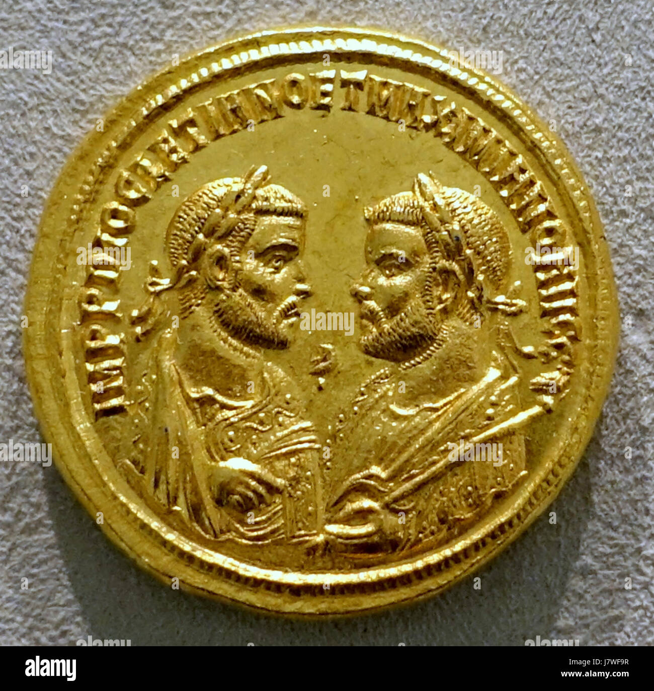 5 Aurei, Dioclétien et Maximianus Herculius, Elephantenquadriga, Rome, Musée de Bode AD 287 DSC02724 Banque D'Images 5 Aurei, Dioclétien et Maximianus Herculius, Elephantenquadriga, Rome, Musée de Bode AD 287 DSC02724 Banque D'Images