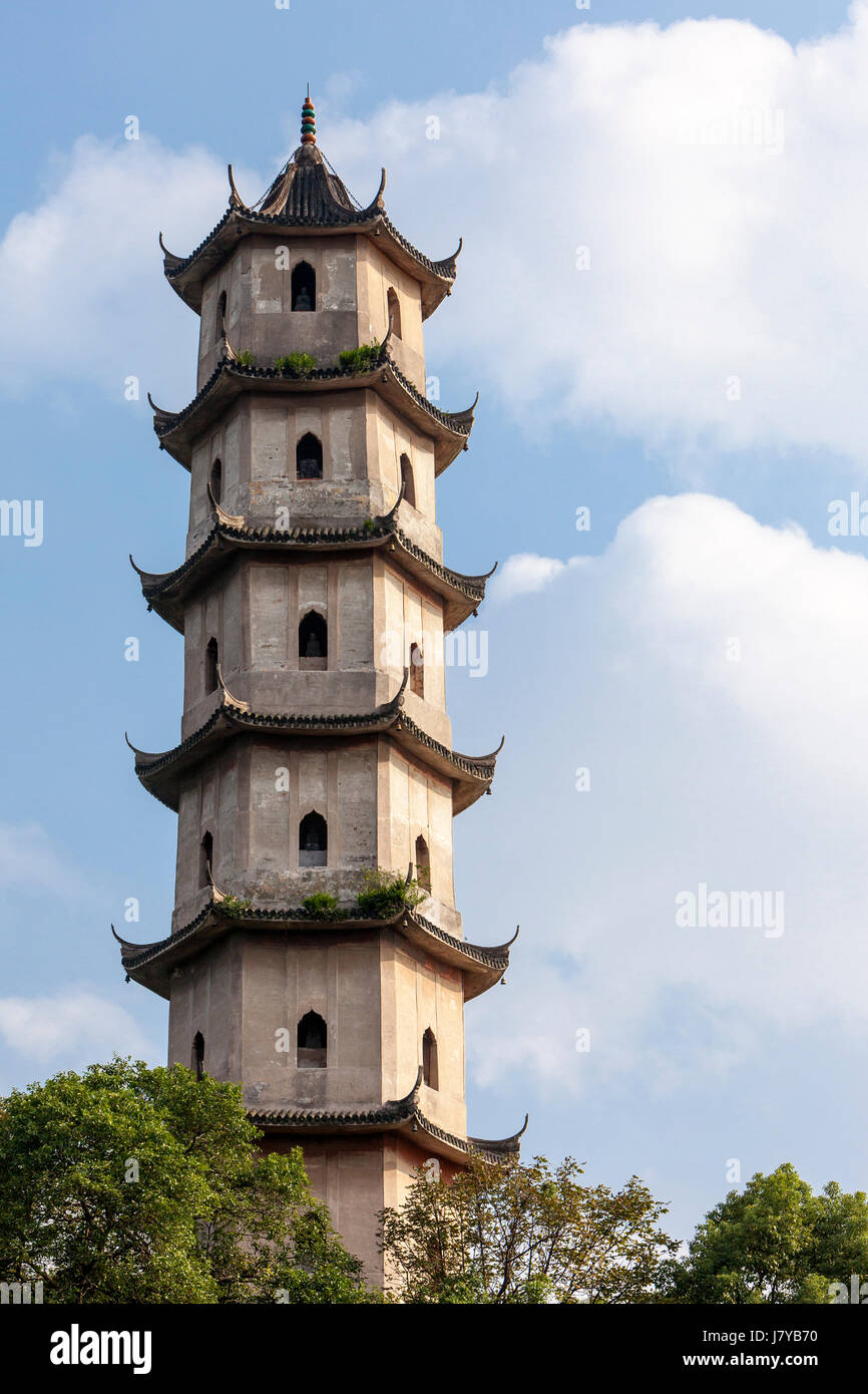 Wenzhou, Zhejiang, Chine. Jiangxin Island, West Pagoda. Banque D'Images