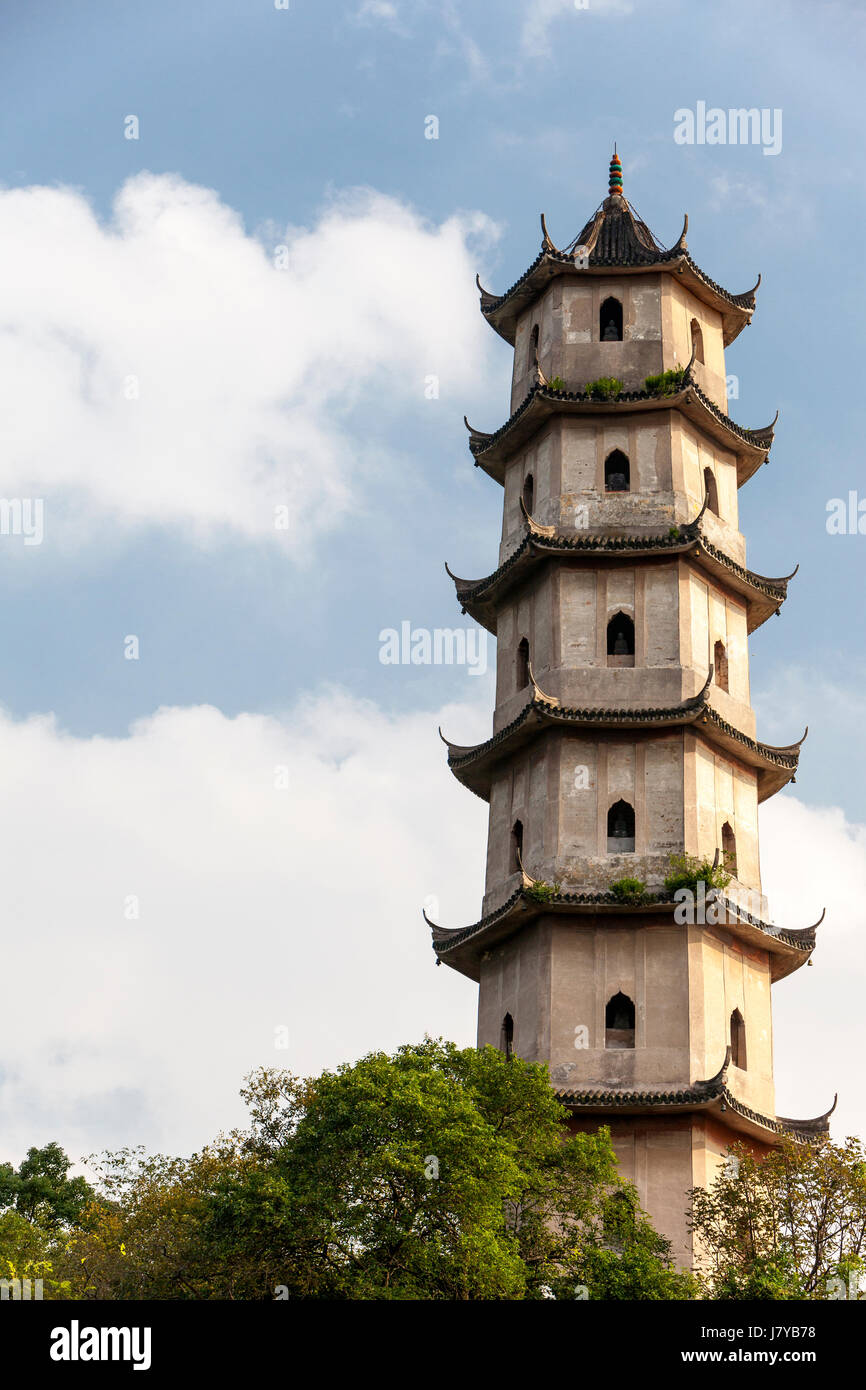 Wenzhou, Zhejiang, Chine. Jiangxin Island, West Pagoda. Banque D'Images