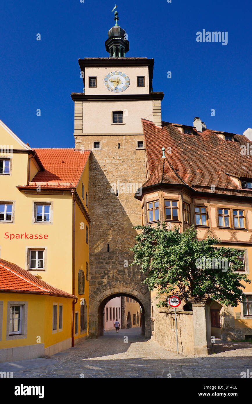 Allemagne, Bavière, Rothenburg ob der Tauber, Weisserturm ou Tour Blanche, Vue du côté nord. Banque D'Images