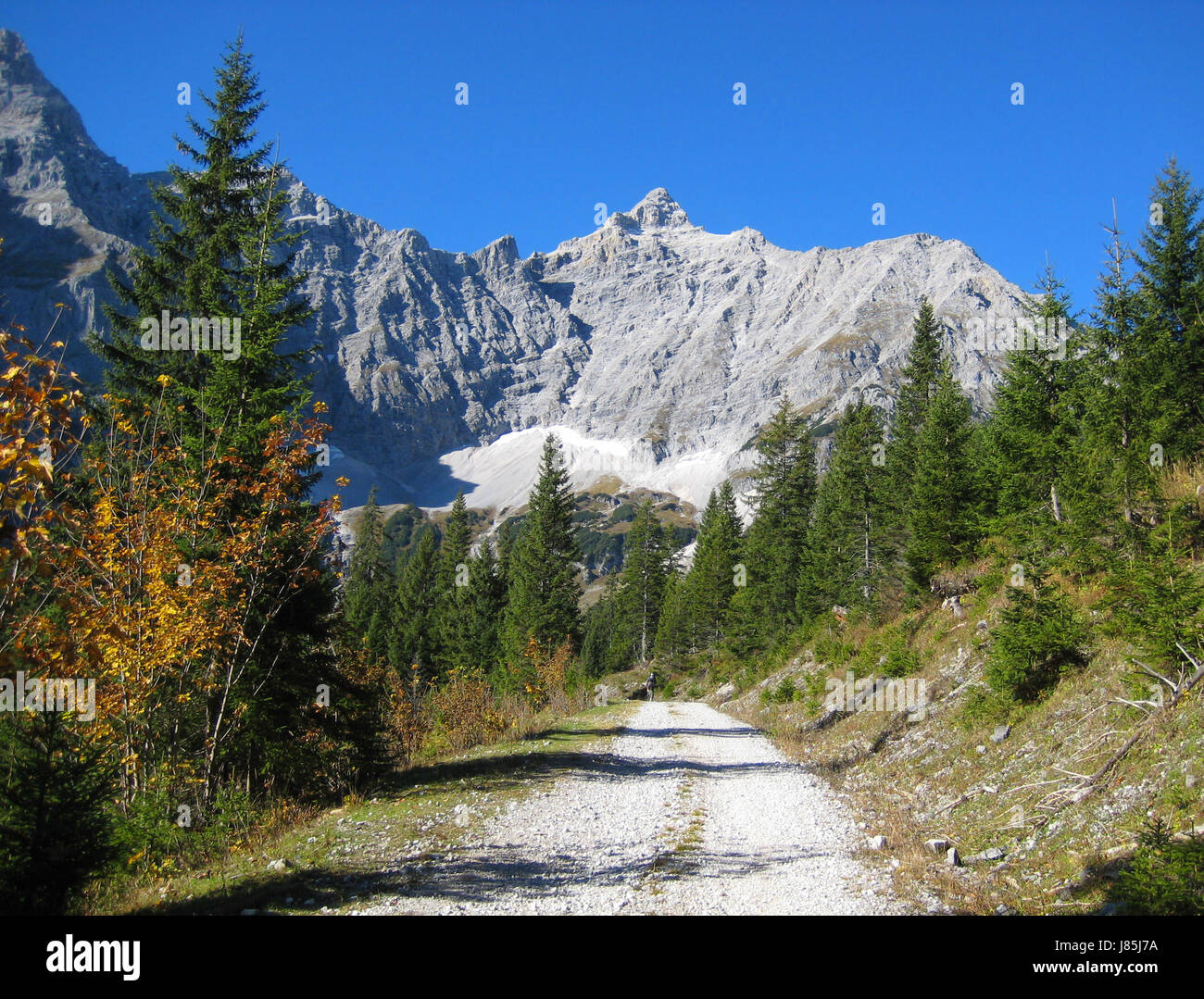 Montagnes bucoliques coloré aux couleurs multiples magnifiques Banque D'Images