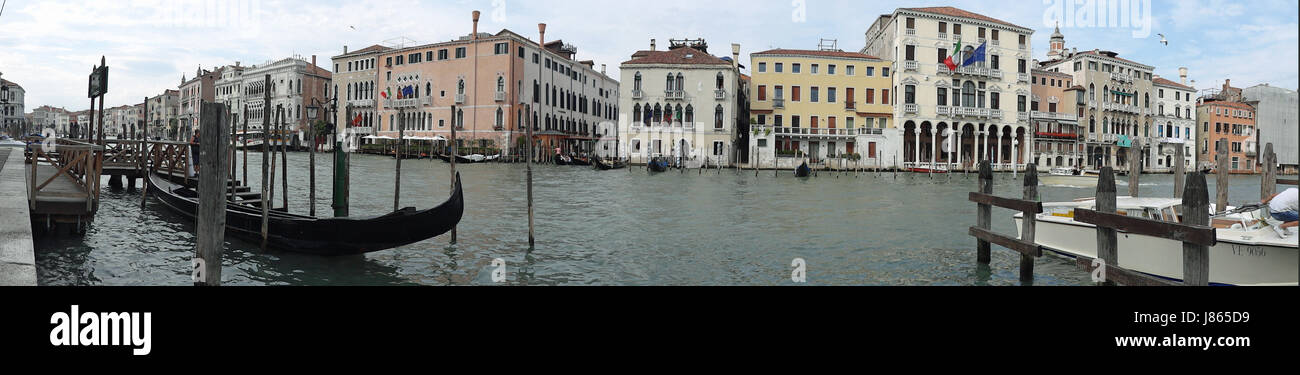 Brun Noir noir profond canal jetblack venise gondole vue vue outlook Banque D'Images