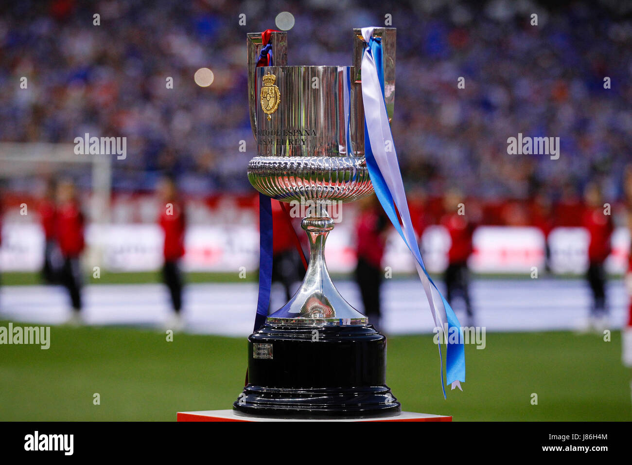 Trophée à être décerné à champion. Copa del Rey entre FC Barcelone vs Deportivo Alaves au stade Vicente Calderon à Madrid, Espagne, le 27 mai 2017 . Banque D'Images