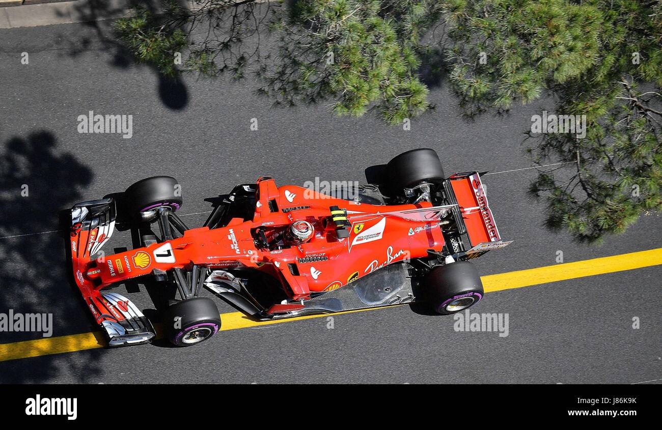 Monaco. 27 mai, 2017. Le pilote Ferrari Kimi Raikkonen de Finlande est vu pendant la séance de qualification du Grand Prix de Monaco de Formule 1 à Monaco, le 27 mai 2017. Crédit : Michael Alesi/Xinhua/Alamy Live News Banque D'Images