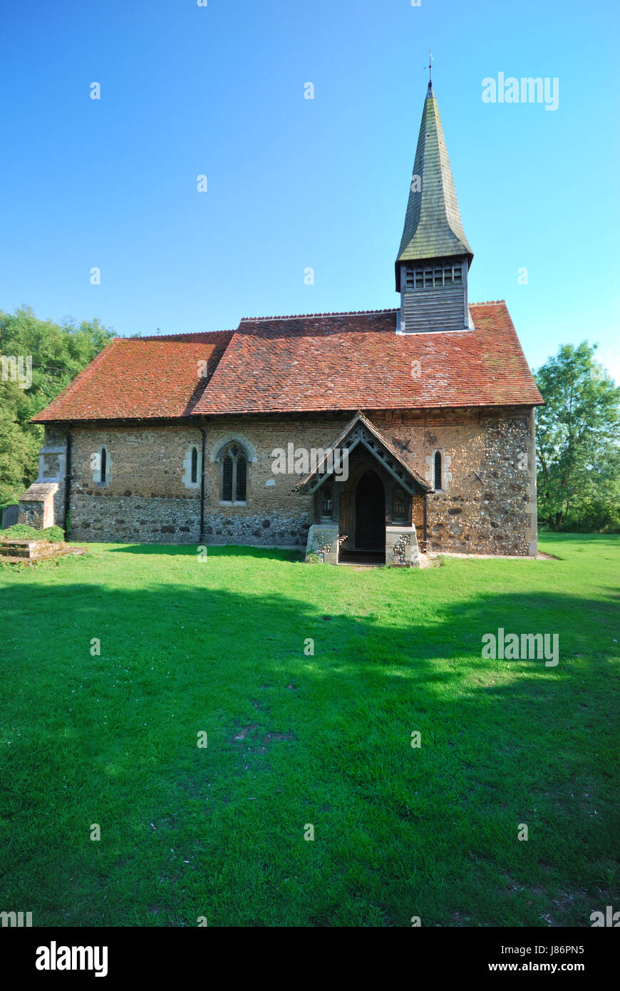 Petite église toute petite courte angleterre anglais église minuscule petite paysanne rurale Banque D'Images