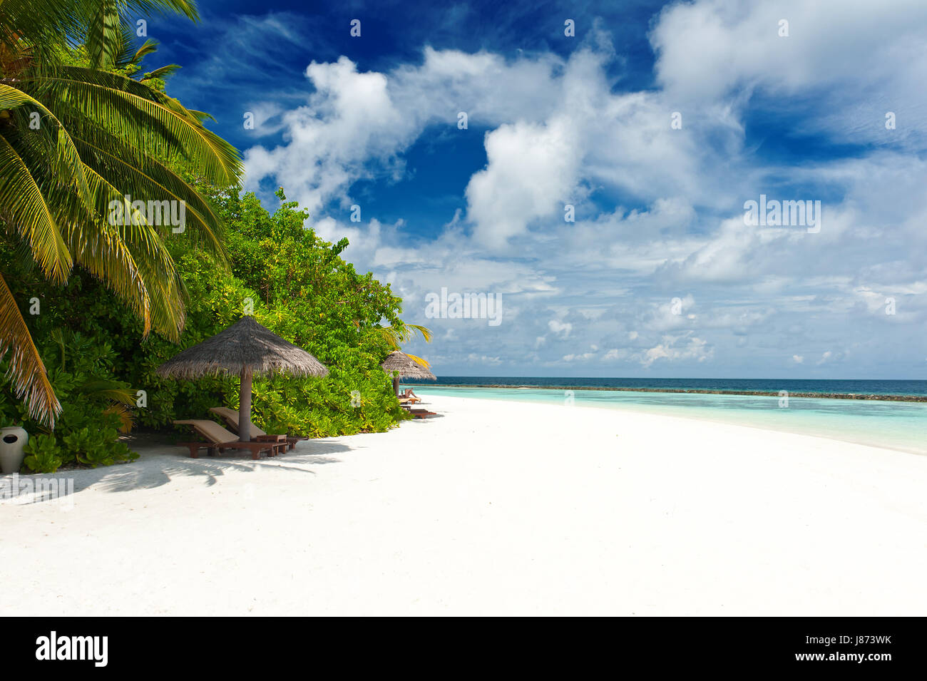 Plage, mer, la plage, mer, Maldives, palmiers, tropical, blanc, sables, Banque D'Images