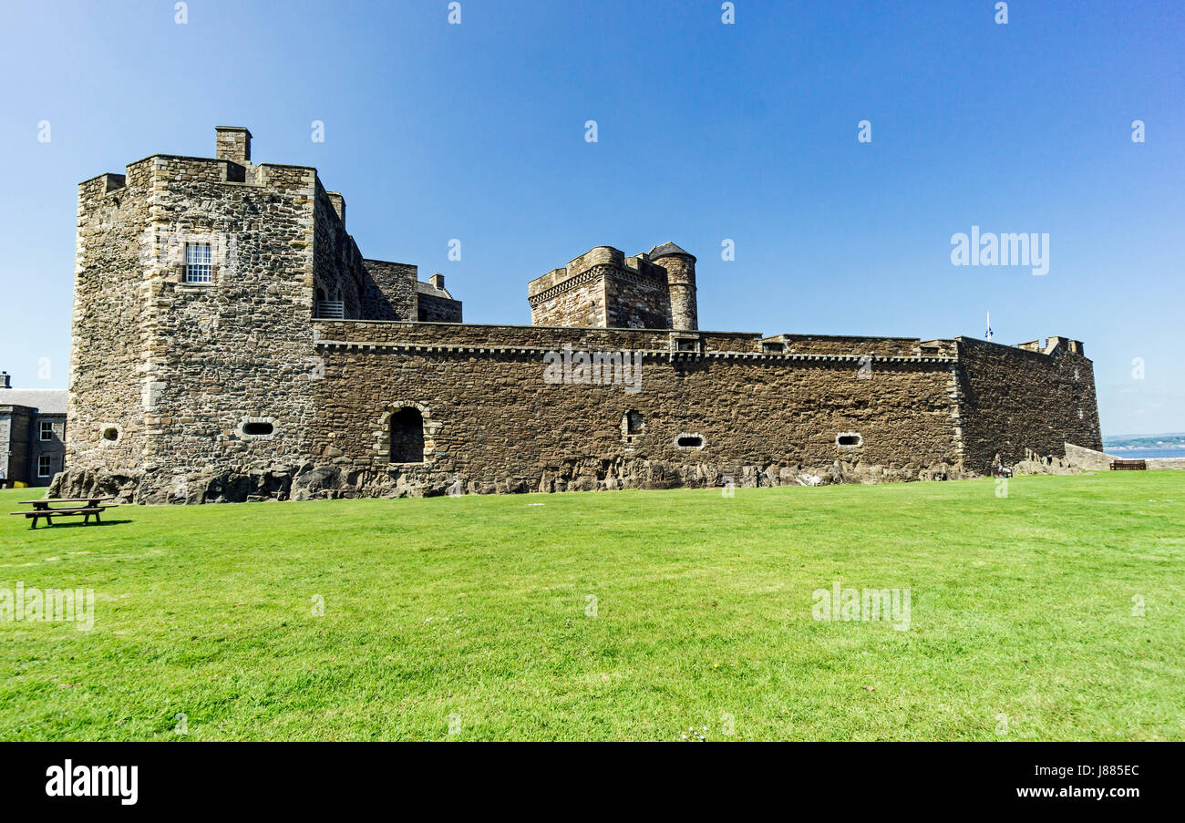 Blackness Castle dans village écossais noir par le Firth of Forth près de l'Ecosse Linlithgow UK Banque D'Images