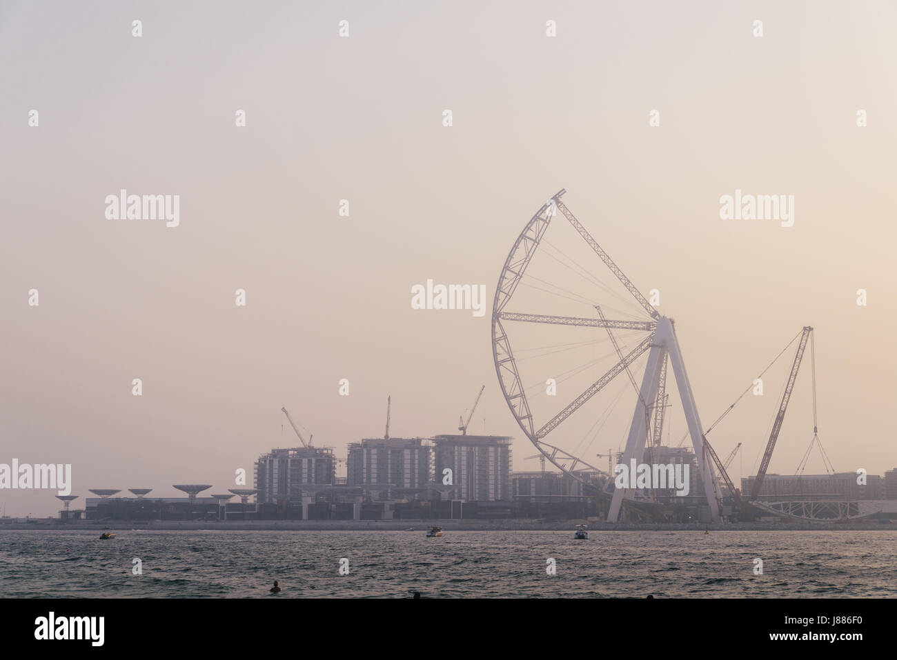 Site de construction de la grande roue de l'Œil de Dubaï, maintenant connu sous le nom de Ain Dubai qui, une fois achevée, sera la plus grande grande roue du monde Banque D'Images