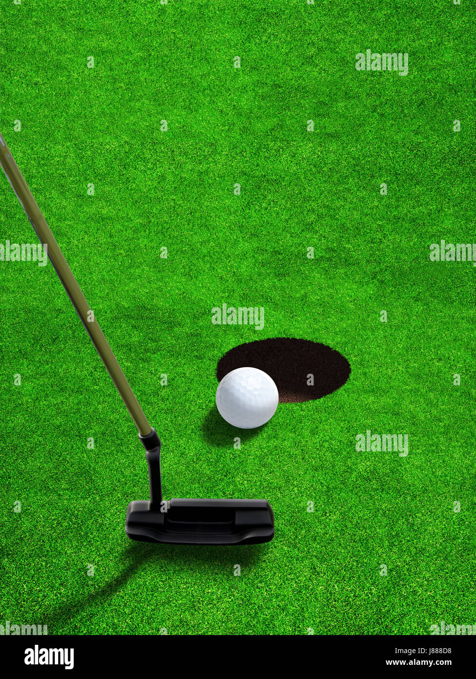 À l'aide d'un club de golf putter pour frapper une relativement courte et  basse vitesse course sur balle de golf à courte distance de trou avec copie  espace. Orientation verticale Photo Stock -